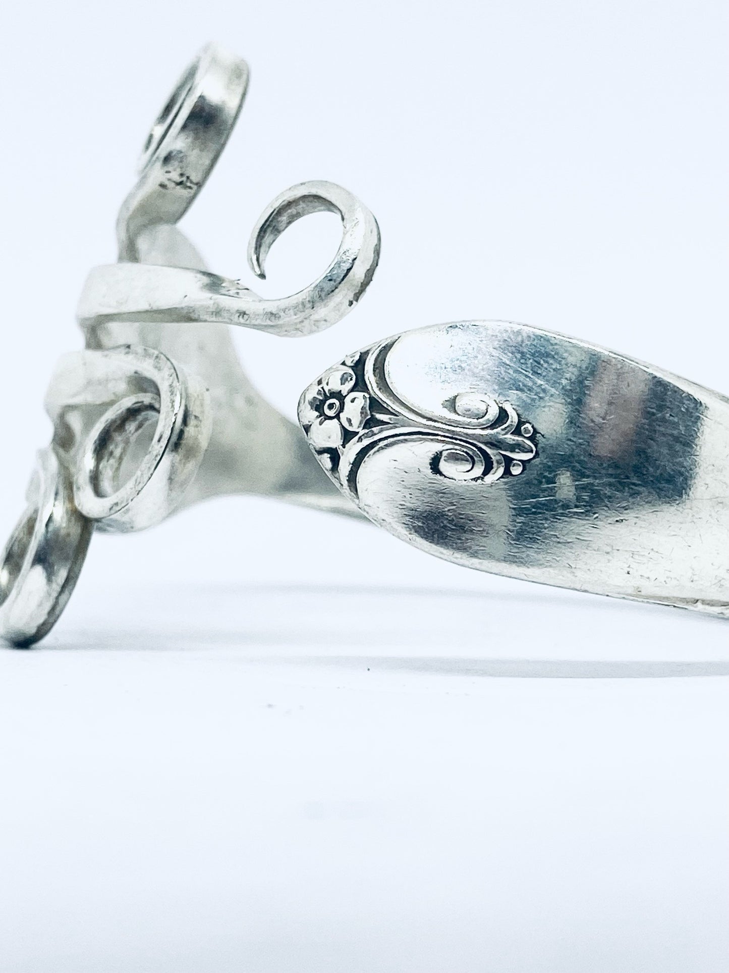 Bracciale FORCHETTA realizzato con un'antica posata