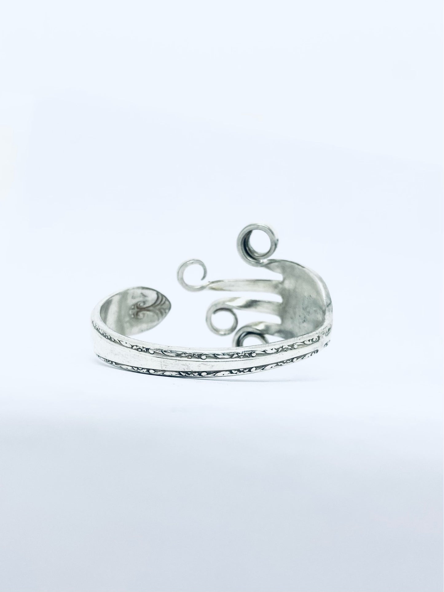 Bracciale FORCHETTA realizzato con un'antica posata