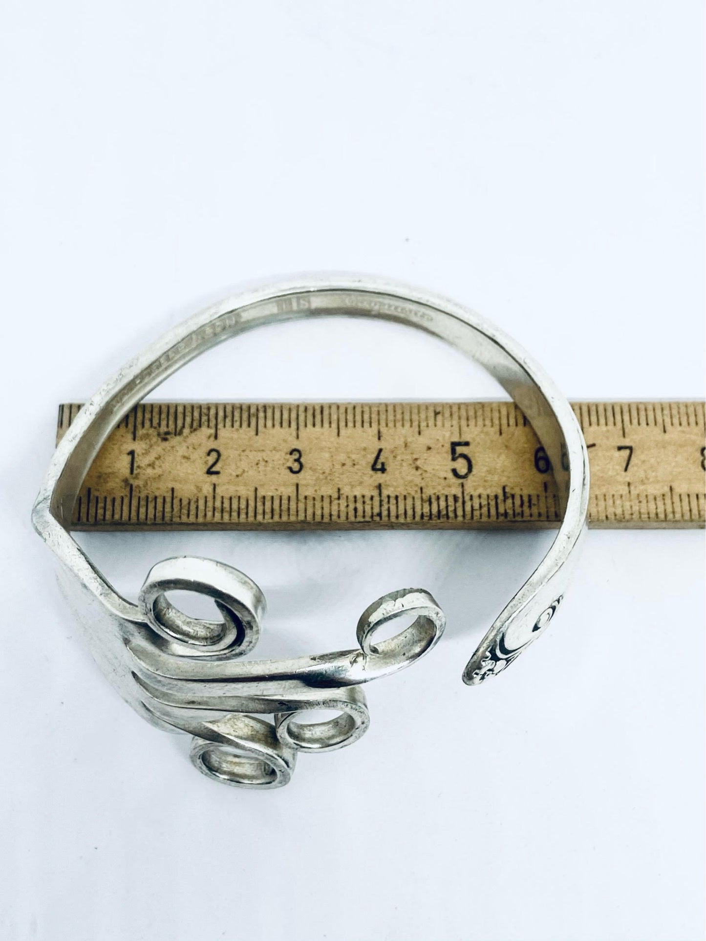 Bracciale FORCHETTA realizzato con un'antica posata