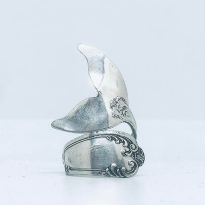 ANELLO CON BALENA