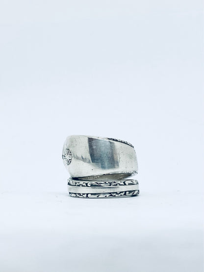 Anello SPIRALE MANICO CUCCHIAINO realizzato con antica posata in argento